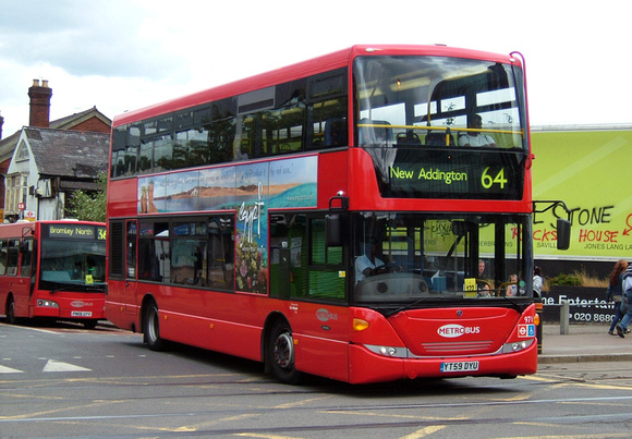 Route 64, Metrobus 971, YT59DYU, East Croydon