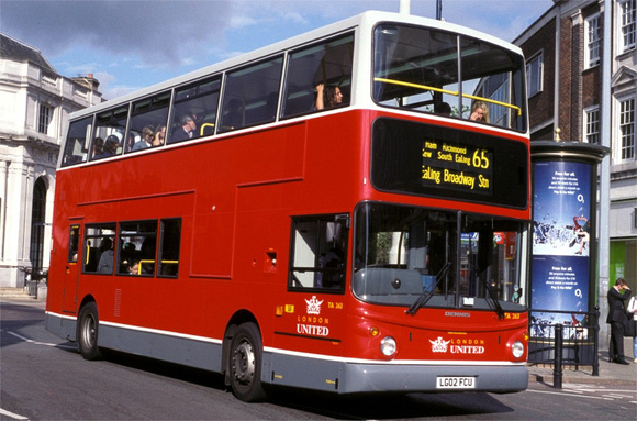Route 65, London United, TA263, LG02FCU, Kingston