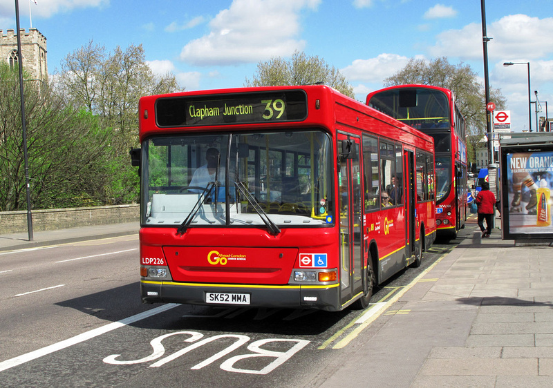 London Bus Routes | Route 39: Clapham Junction - Putney Bridge | Route ...