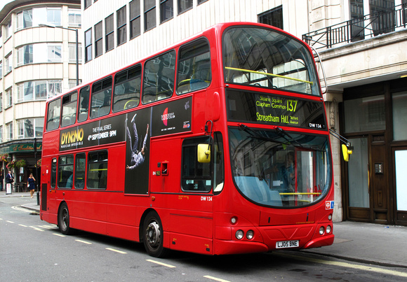 Route 137, Arriva London, DW124, LJ05BNE, Oxford Circus