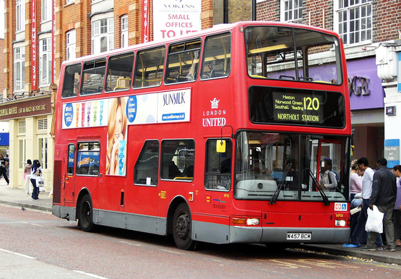 Route 120, London United, VP111, W457BCW, Hounslow
