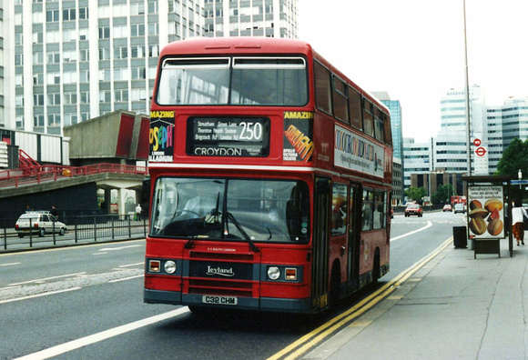 Route 250, Arriva London, L32, C32CHM, Croydon
