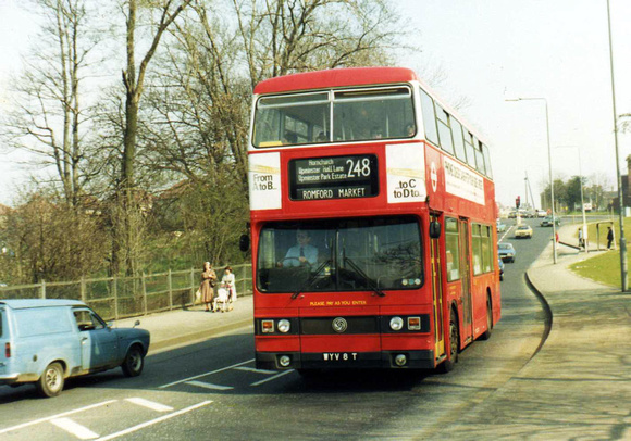 Route 248, London Transport, T8, WYV8T, Hornchurch