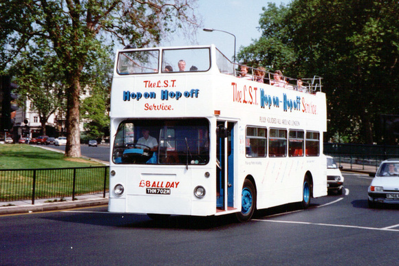 London Sightseeing, DMS1702, THM702M, Marble Arch