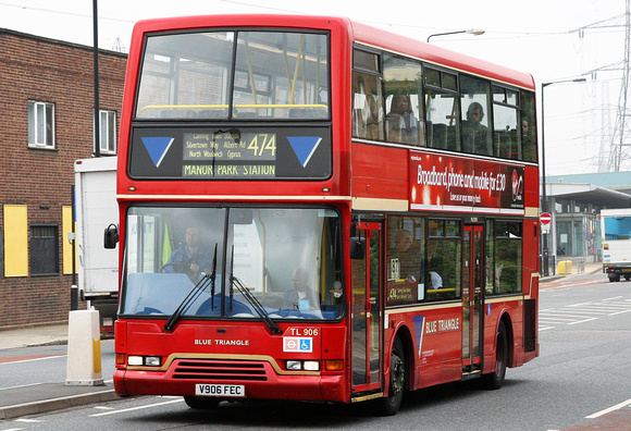 Route 474, Blue Triangle TL906, V906FEC, Canning Town