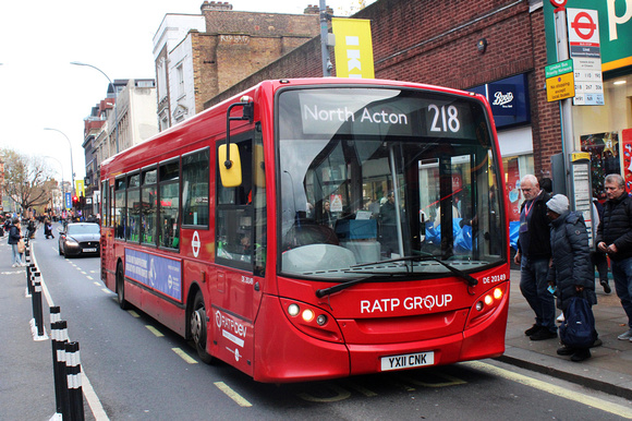 Route 218, London United RATP, DE20149, YX11CNK, Hammersmith