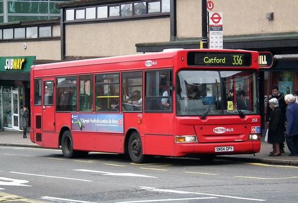Route 336, Metrobus 253, SN54GPY, Bromley South