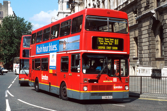 Route 11, London General, M1391, C391BUV