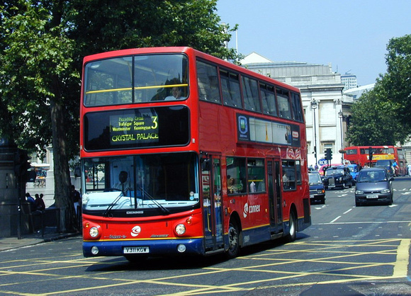 Route 3, Connex, TA11, V311KGW, Trafalgar Square