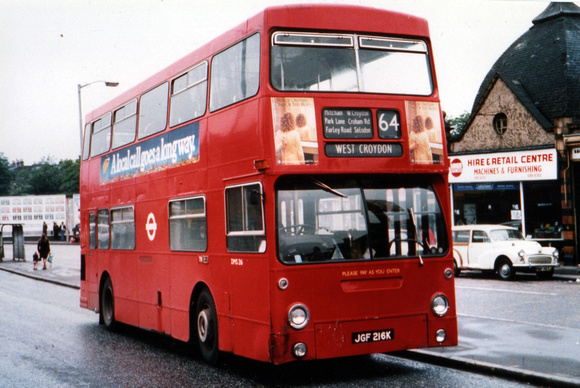 Route 64, London Transport, DMS216, JGF216K, Croydon