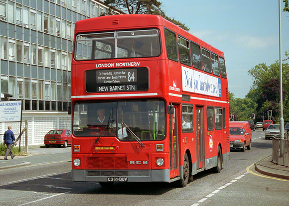 Route 84, London Northern, M1369, C369BUV, Potters Bar