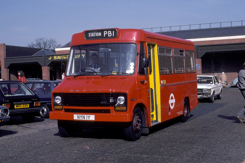 London Bus Routes Route Pb1 Potters Bar Bus Garage Potters Bar