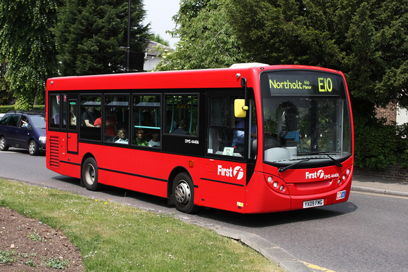 Route E10, First London, DMS44406, YX09FMG