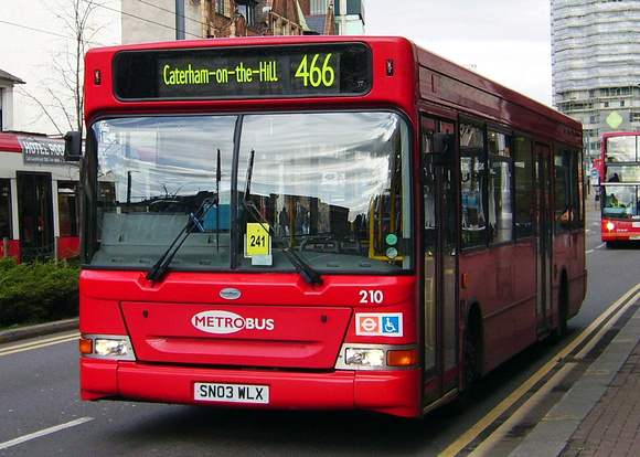 Route 466, Metrobus 210, SN03WLX, Croydon