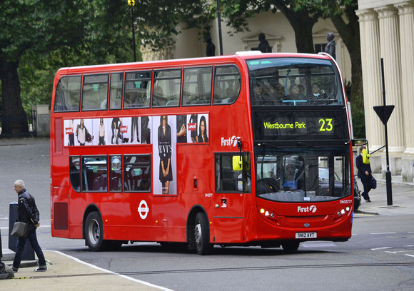 Route 23, First London, DN33777, SN12AVT, Piccadilly Circus