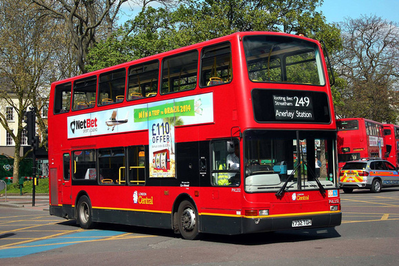 Route 249, Go Ahead London, PVL232, Y732TGH, Clapham