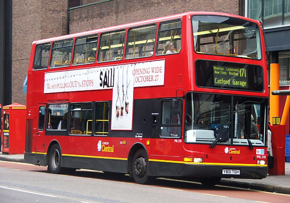 Route 171, London Central, PVL210, Y801TGH, Waterloo