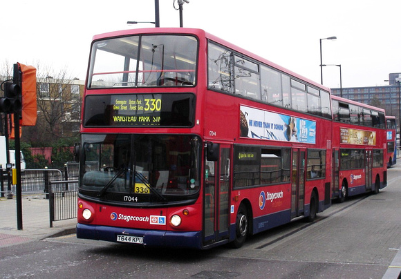 Route 330, Stagecoach London 17044, T644KPU, Canning Town
