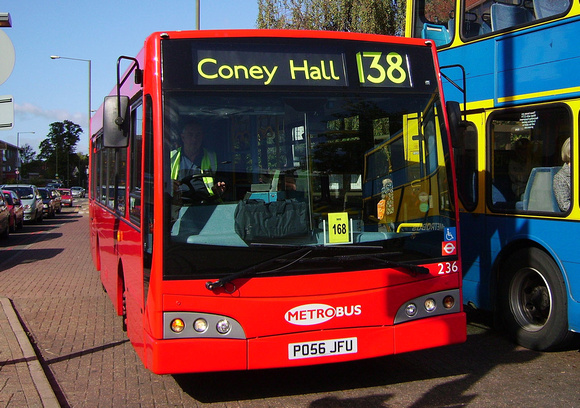 Route 138, Metrobus 236, PO56JFU, Bromley
