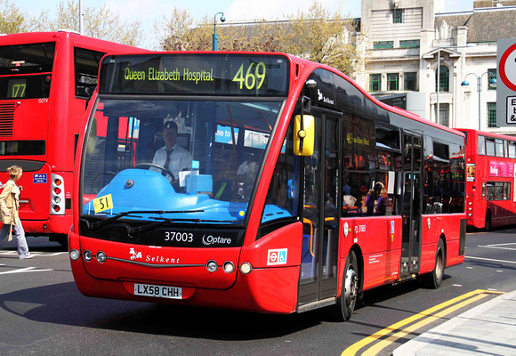 Route 469, Selkent ELBG 37003, LX58CHH, Woolwich