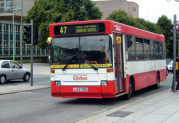 Route 47, Plymouth Citybus 122, L122YOD, Plymouth