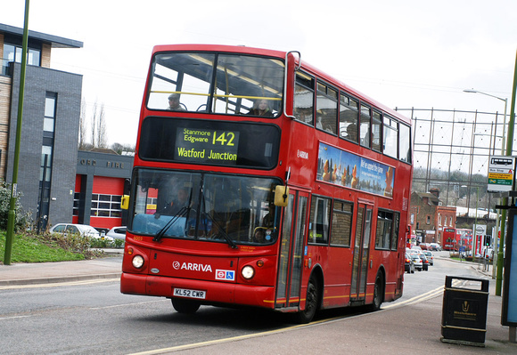 Route 142, Arriva The Shires 6003, KL52CWR, Watford