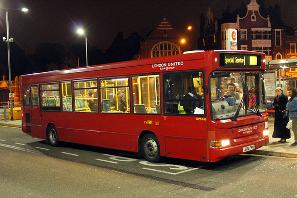 Route 533, London United, DPS652, LG02FFW, Hammersmith