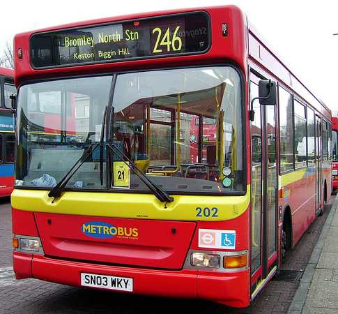 Route 246, Metrobus 202, SN03WKY, Bromley