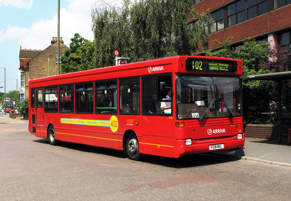Route 402, Arriva Kent & Sussex 3218, P218MKL, Bromley