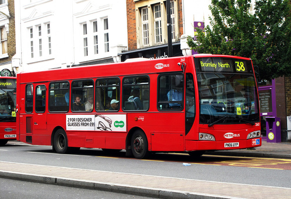 Route 138, Metrobus 260, PN06UYP, Bromley South