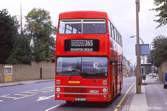 Route 265, London Transport, M853, OJD853Y, Roehampton