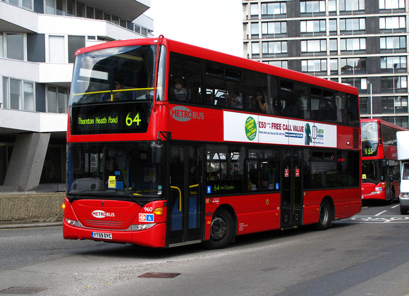 Route 64, Metrobus 960, YT59DYC, Croydon