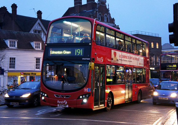 Route 191, First London, VN37848, BV10WWF, Enfield