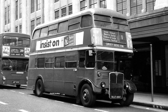 Route 1, London Transport, RT3781, NLE888