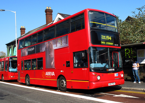 Route 194, Arriva London, DLA221, X421FGP, East Croydon