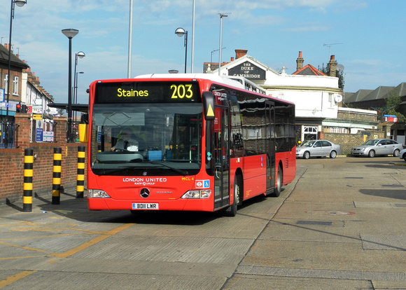 Route 203, London United RATP, MCL4, BD11LWR, Hounslow