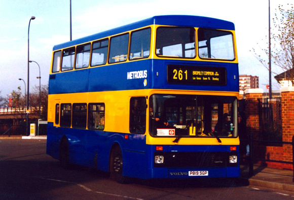Route 261, Metrobus 819, P819SGP, Lewisham