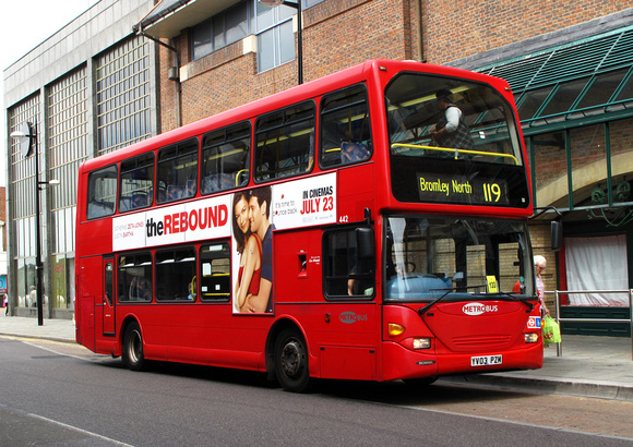 Route 119, Metrobus 442, YV03PZM, Bromley