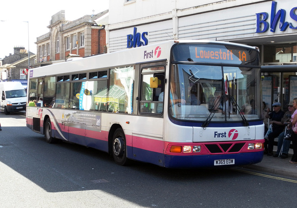 Route 1A, First 66169, W369EOW, Great Yarmouth
