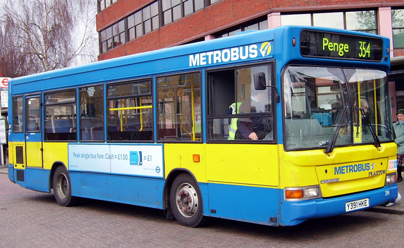 Route 354, Metrobus 391, Y391HKE, Bromley