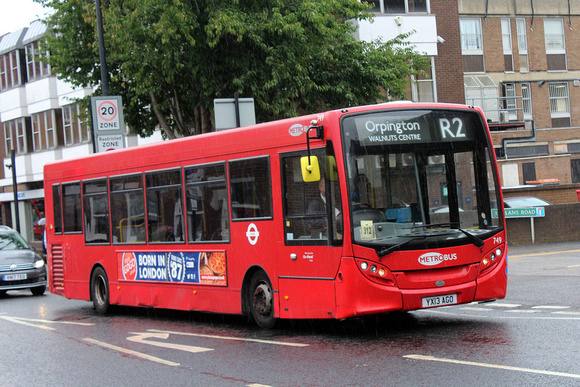 Route R2, Metrobus 749, YX13AGO, Orpington