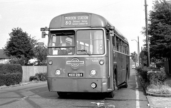 Route 80, London Transport, RF396, MXX284, Sutton
