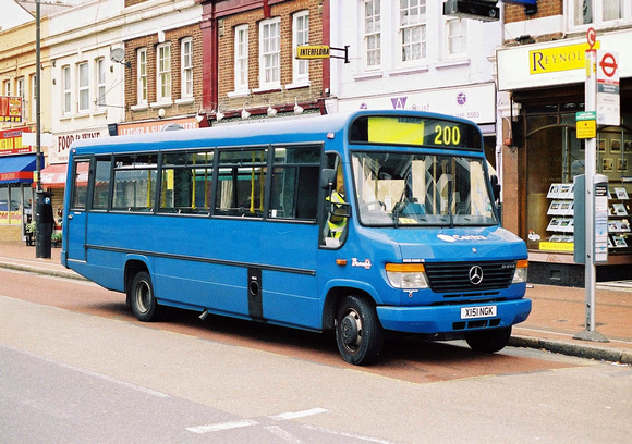Route 200, Centra London, X151NGK, Raynes Park