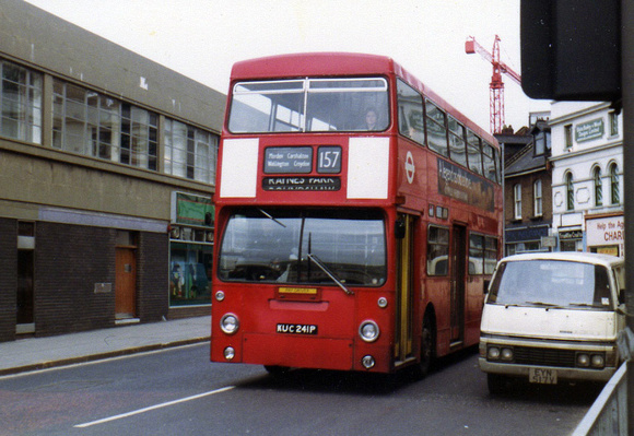 Route 157, London Transport, DMS1241, KUC241P, Croydon