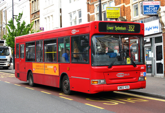 Route 352, Metrobus 283, SN03YCD, Bromley