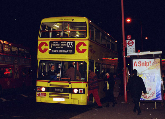 Route 123, Capital Citybus 141, J141YRM, Wood Green