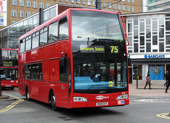 Route 75, Metrobus 875, PN09EKY, Croydon