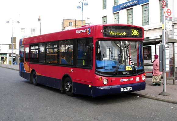 Route 386, Stagecoach London 34248, Y248FJN, Woolwich