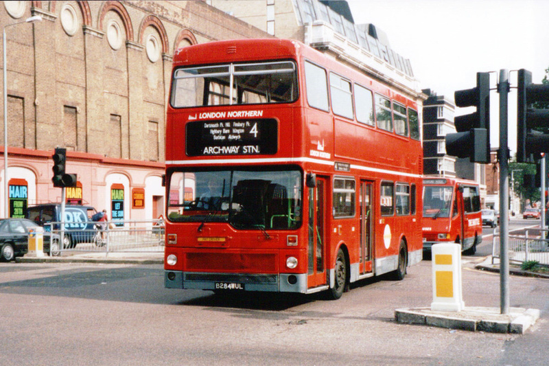red kite buses timetable