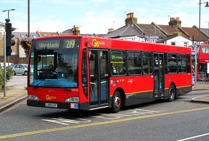 London Bus Routes | Route 219: Clapham Junction - Wimbledon